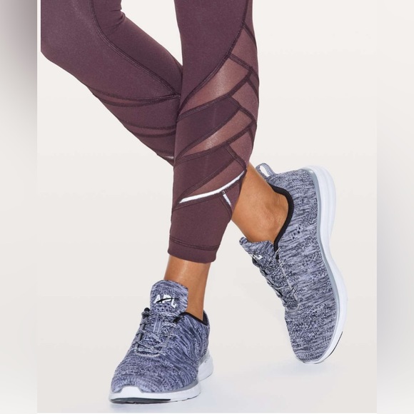 Lululemon Motionful 7/8 Tight Black Cherry Women’s Leggings Size 6 - Picture 4 of 10